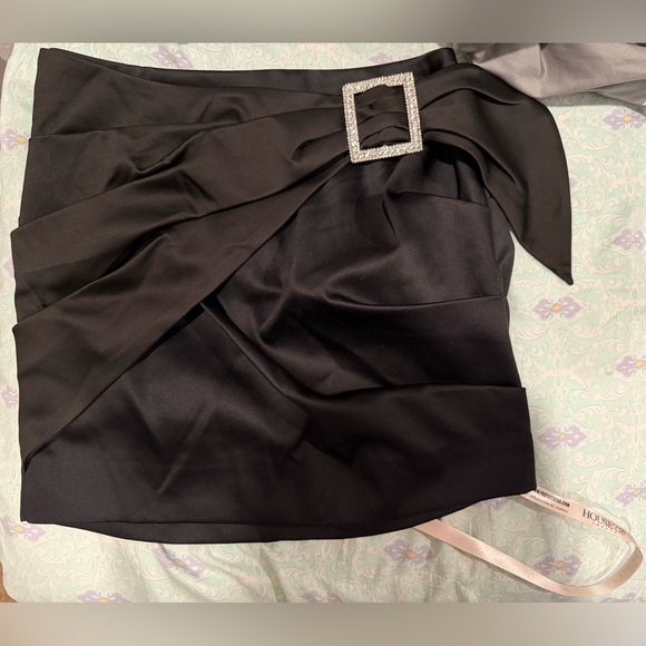 🔥House of CB Naima Black Satin Embellished Ruched Mini Skirt - Picture 4 of 7